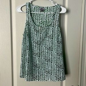 Light and airy, green/white tank